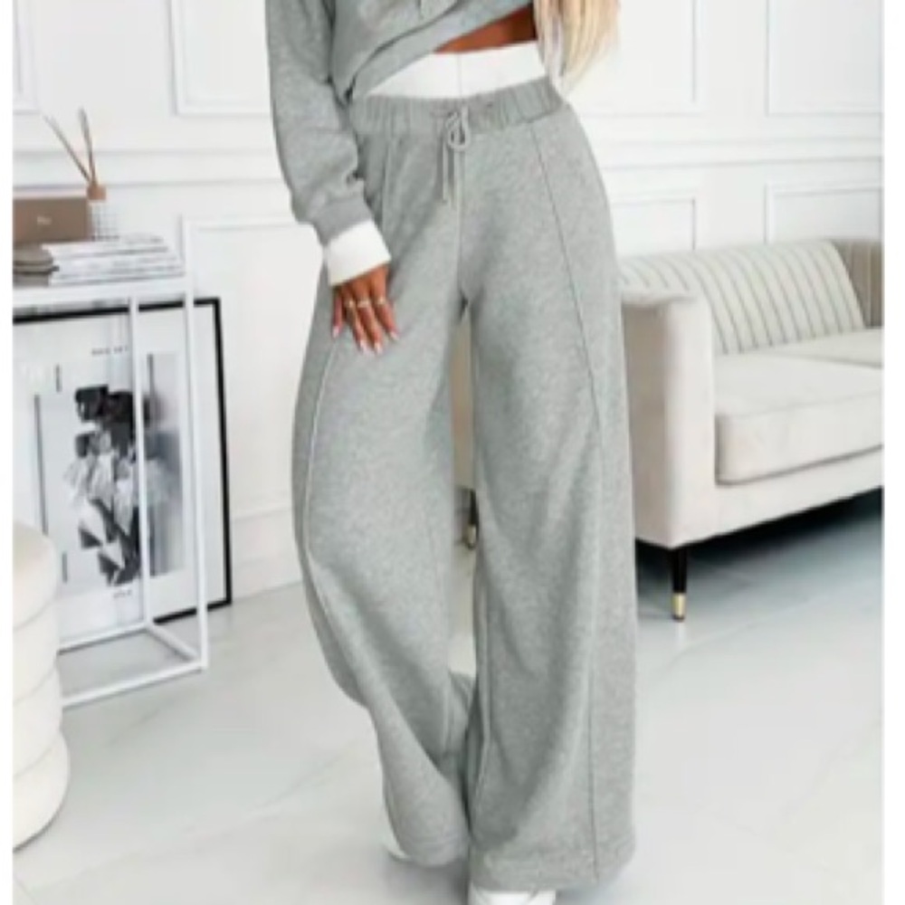 NEW•XXL•GO TO GRAY WIDE LEG & WHITE WAISTBAND SWEATPANTS•NWT